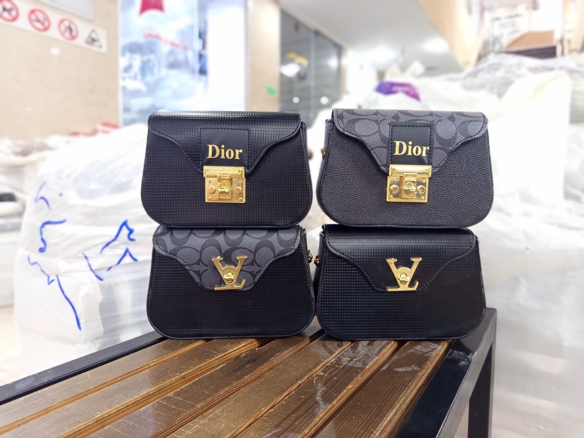 کیف زنانه lv